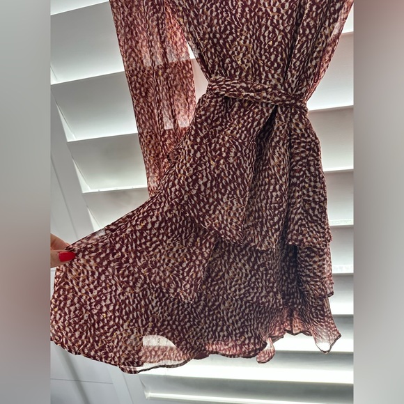 Express Patterned Mini Dress - Picture 4 of 7